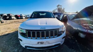 WRECKING GRAND CHEROKEE 2015 JEEP 3.0L DIESEL AUTO TURBO